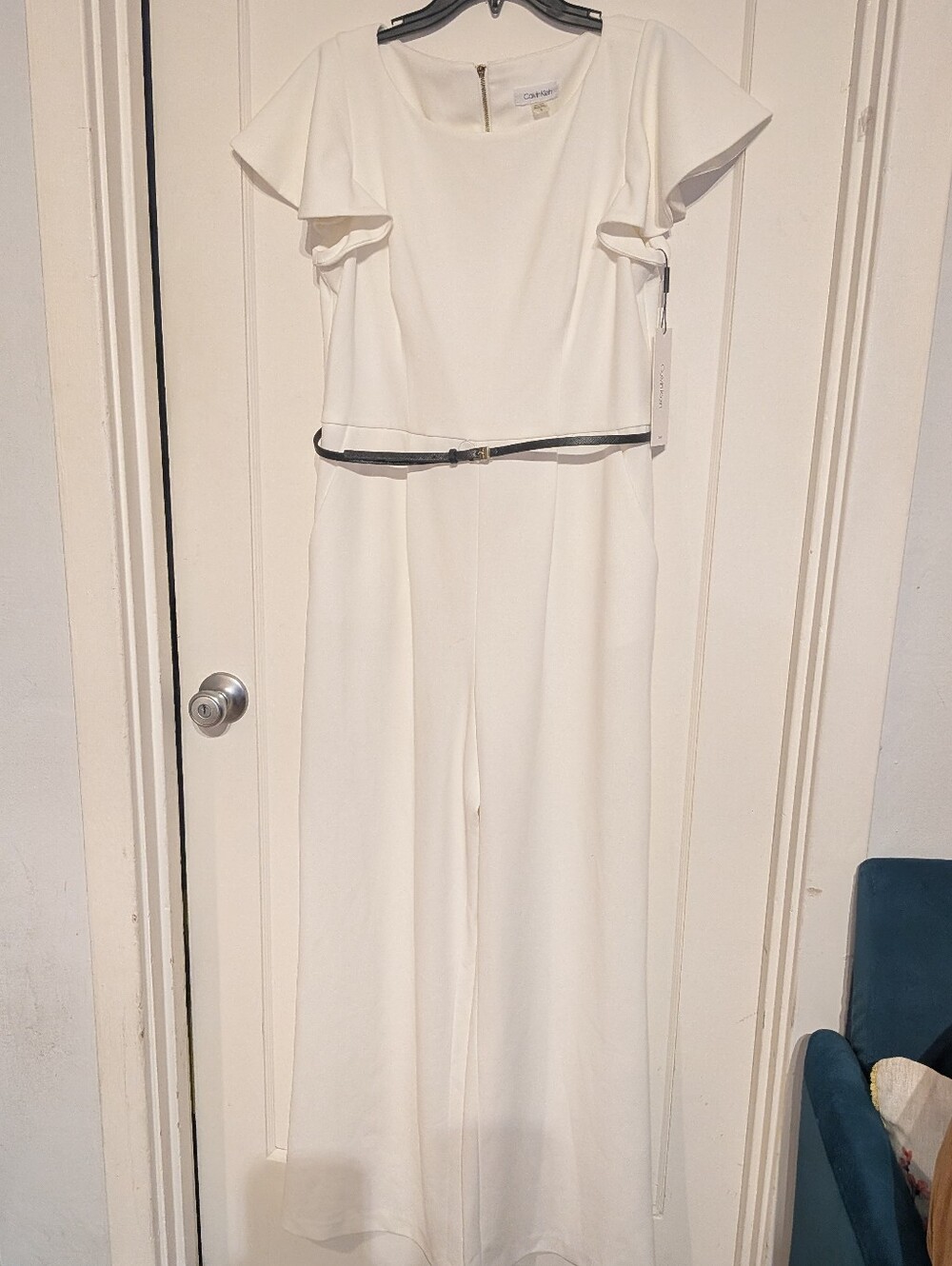 Calvin Klein White Flutter-Sleeve Wide-Leg Jumpsuit Sz 10. Belt, Pockets